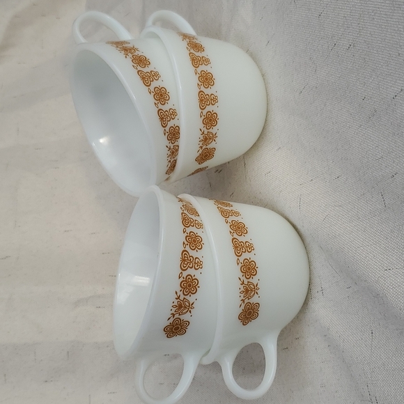 Pyrex Butterfly Gold Teacups Coffee Cups Set of 4 - Picture 7 of 7